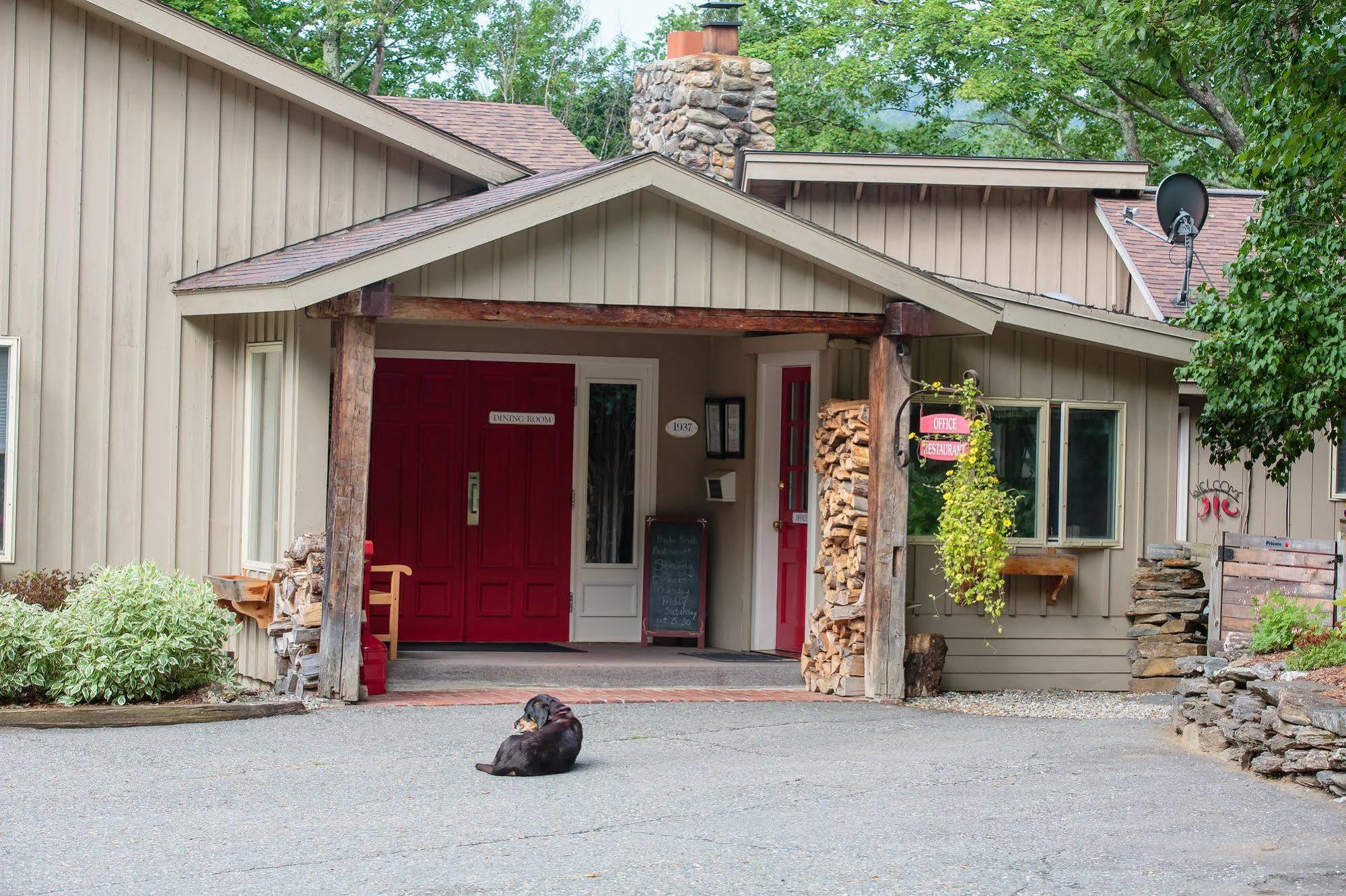Hob Knob Inn Стоу Екстериор снимка